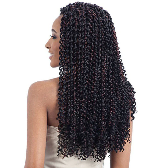 Model Model Glance Crochet Braid - BOHEMIAN CURL - Image 2