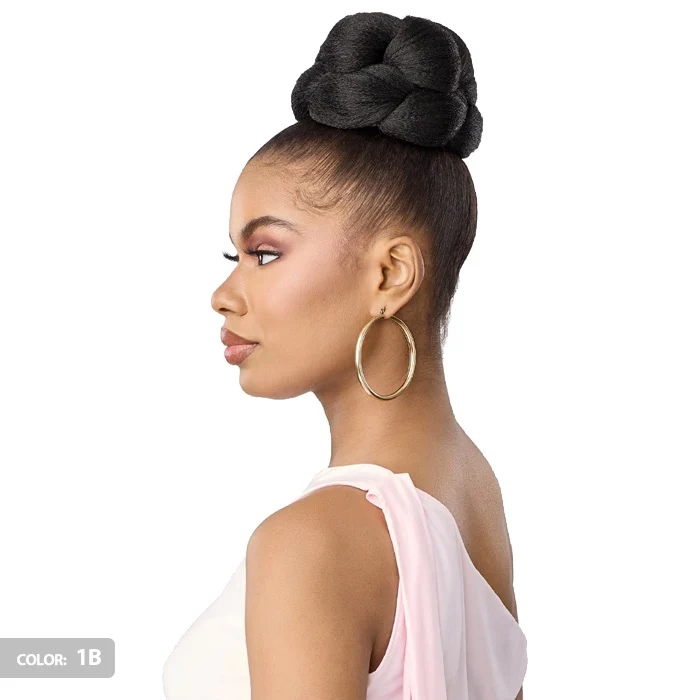 Outre Pretty Quick Bun Hair Piece - JUMBO BRAIDED BUN - Image 3
